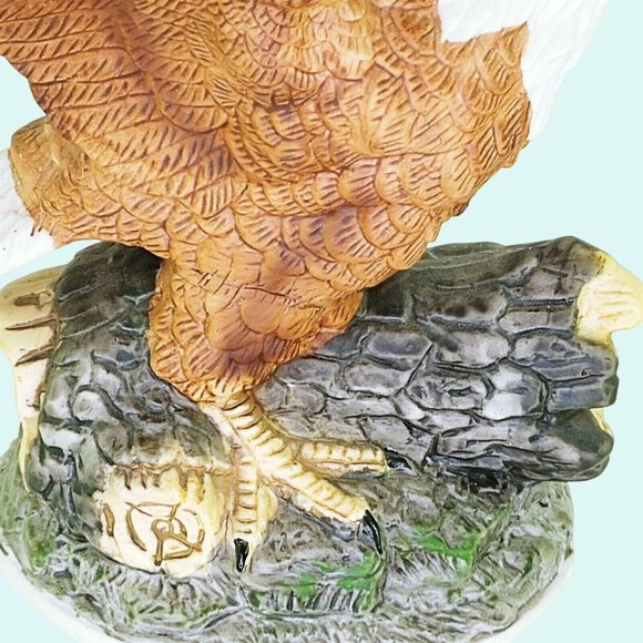 Eagle Figurine Americana "Birds In Flight" Collection Limited Series & Wood Base - Picture 5 of 9